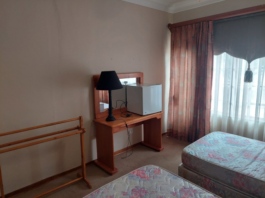 To Let 3 Bedroom Property for Rent in Riebeeckstad Free State